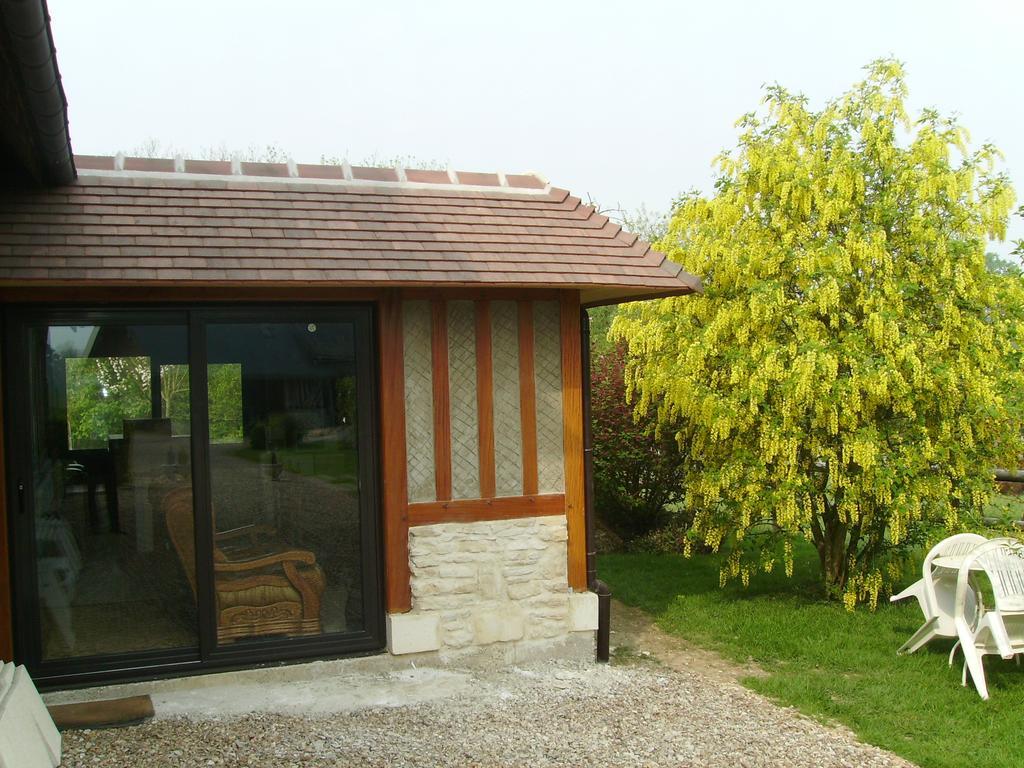 Chambre chez Corinne Fourneville Exterior foto